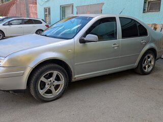 2001 Volkswagen Bora I, серебристый, 210000 рублей, вид 1
