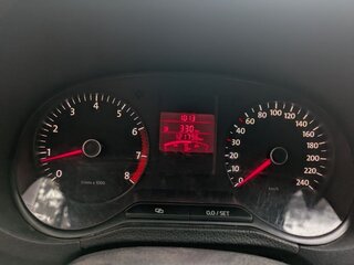 2011 Volkswagen Polo V, серый, 590000 рублей, вид 4