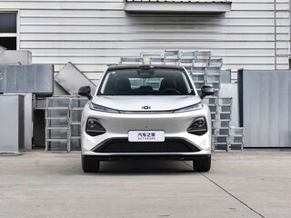 2026 Changan Qiyuan Q05 51.9 kWh II, серебристый, 2558000 рублей, вид 1