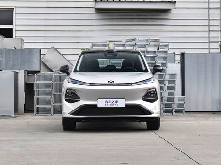 2026 Changan Qiyuan Q05 51.9 kWh II, серебристый, 2558000 рублей, вид 1