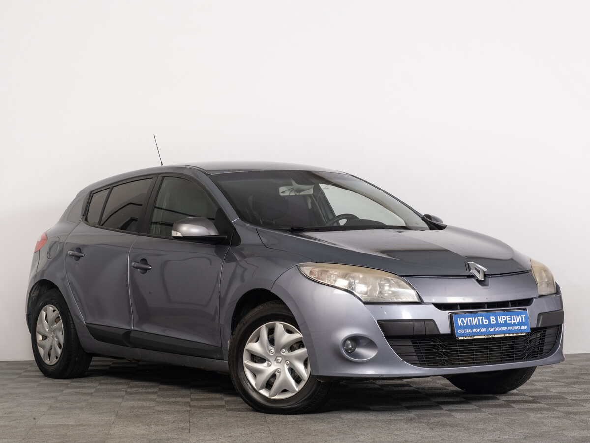 Открыть фотографии: Renault Megane III