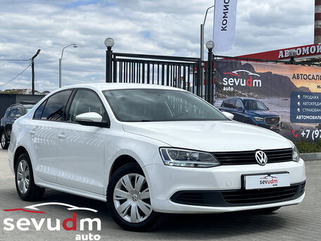 Volkswagen Jetta VI