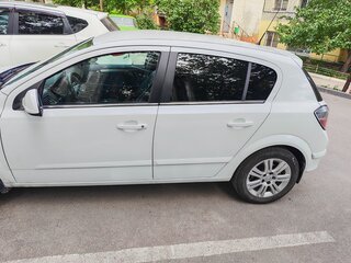 2012 Opel Astra H Рестайлинг, белый, 460000 рублей, вид 3