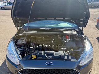 2015 Ford Focus III Рестайлинг, серый, 1000000 рублей, вид 3