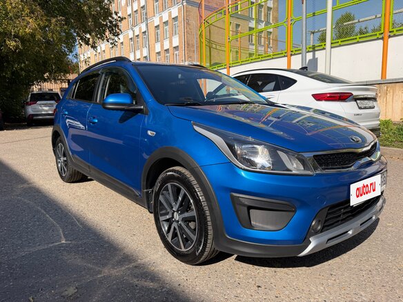2019 Kia Rio X-Line IV, синий, 1750000 рублей - вид 3