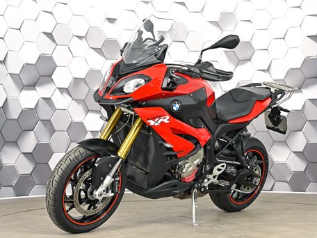 2015 BMW S 1000 XR, красный, 1049000 рублей, вид 2