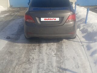2016 Hyundai Solaris I Рестайлинг, серый, 650000 рублей, вид 2
