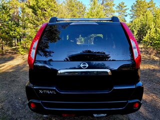 2011 Nissan X-Trail II Рестайлинг, чёрный, 1700000 рублей, вид 3
