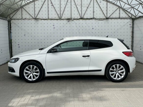 2011 Volkswagen Scirocco III, белый, 700000 рублей - вид 8