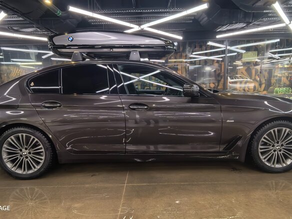 2017 BMW 5 серии 520d VII (G30/G31/G38), коричневый, 3150000 рублей - вид 3
