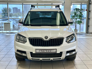 2013 Skoda Yeti I Рестайлинг, белый, 1360000 рублей, вид 3
