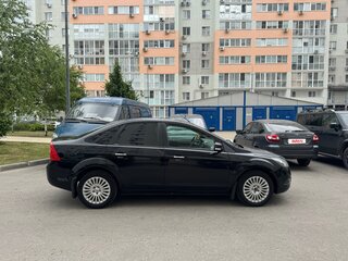 2010 Ford Focus II Рестайлинг, чёрный, 650000 рублей, вид 2
