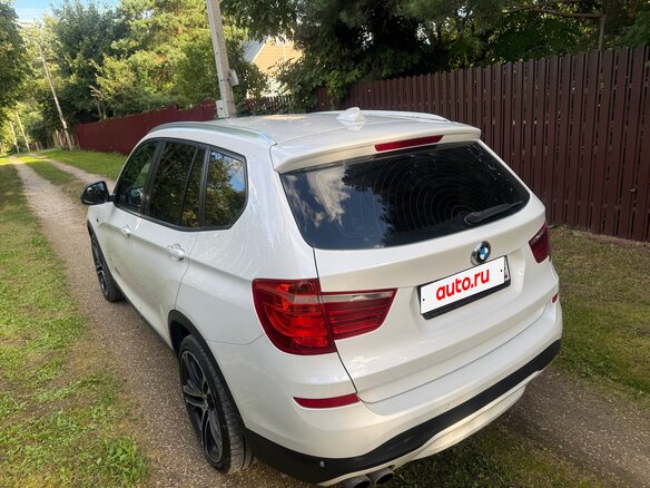 2015 BMW X3 30d xDrive II (F25) Рестайлинг, белый - вид 2