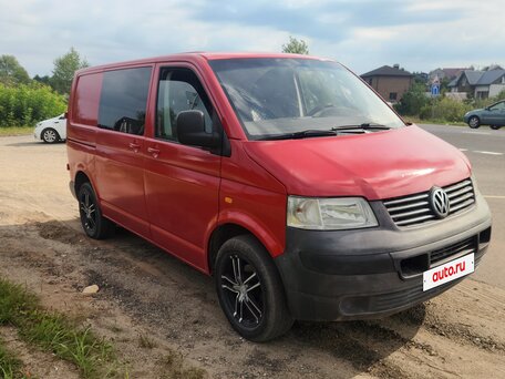 2008 Volkswagen Transporter, красный, 800000 рублей, вид 3