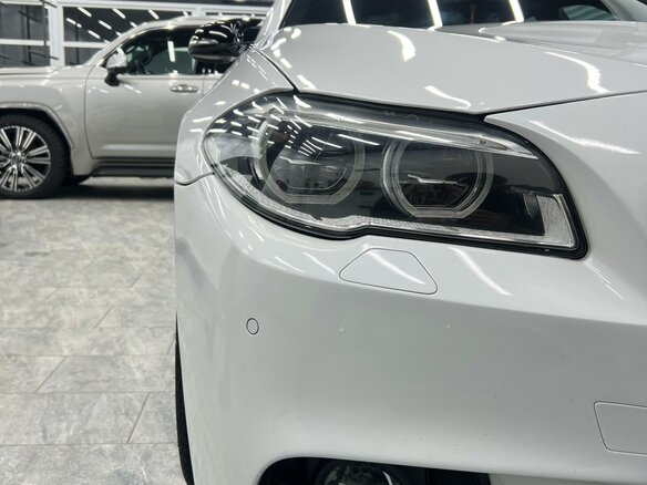 2016 BMW 5 серии 520d VI (F10/F11/F07) Рестайлинг, белый, 2100000 рублей - вид 2