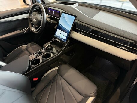 2026 Geely Atlas II, белый, 4119990 рублей, вид 4