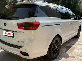2018 Kia Carnival III, белый, 2930000 рублей, вид 3