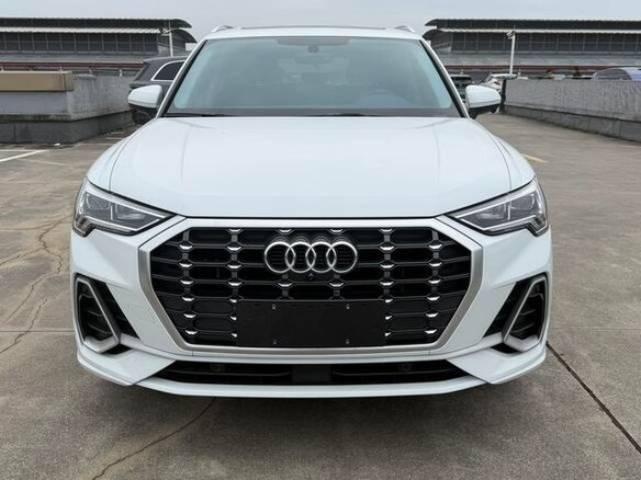 2022 Audi Q3 35 TFSI II (F3), белый - вид 1