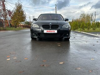 2004 BMW 5 серии 525i V (E60/E61), чёрный, 1100000 рублей, вид 2