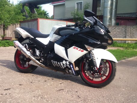 2006 Kawasaki ZZR 1400, белый, 720000 рублей, вид 1