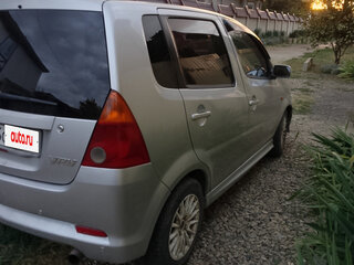 2001 Daihatsu YRV I, серебристый, 290000 рублей, вид 2