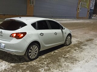 2012 Opel Astra J Рестайлинг, белый, 650000 рублей, вид 5