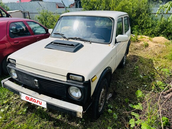 1980 Lada (ВАЗ) 2121 (4x4) I, белый, 88888 рублей