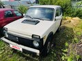 1980 Lada (ВАЗ) 2121 (4x4) I, белый, 88888 рублей