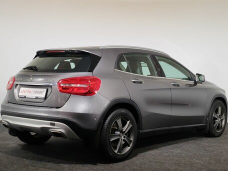 2016 Mercedes-Benz GLA 250 I (X156), серый, 1720000 рублей, вид 5
