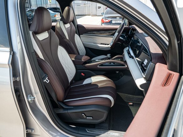 2022 Geely Monjaro (Xingyue L) I, серый - вид 7