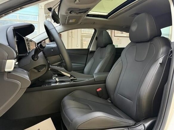 2022 Hyundai Elantra VII (CN7), белый, 1480000 рублей - вид 5