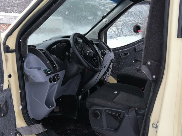 2018 Ford Transit, бежевый, 1354300 рублей - вид 10