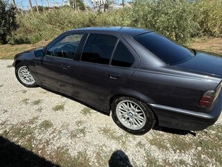 1992 BMW 3 серии 318i III (E36), коричневый, 470000 рублей, вид 4