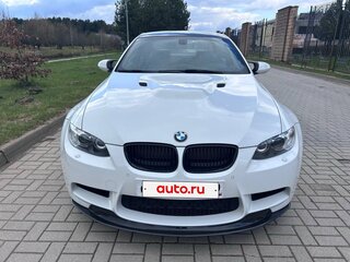 2013 BMW M3 IV (E90), белый, 7700000 рублей, вид 3