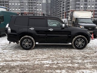 2012 Mitsubishi Pajero IV Рестайлинг 1, чёрный, 2800000 рублей, вид 4