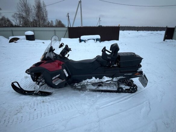 2012 BRP Ski-Doo Expedition SE 1200, красный, 1700000 рублей - вид 5