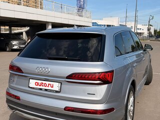 2021 Audi Q7 45 TFSI II (4M) Рестайлинг, серый, 4500000 рублей, вид 5