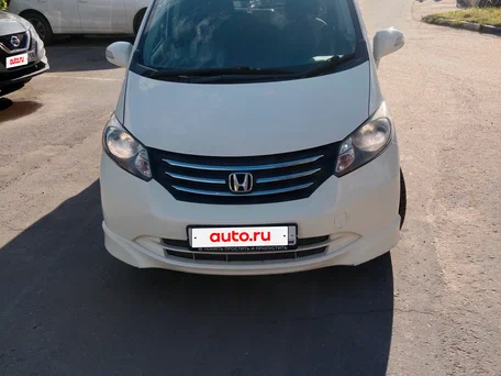 2009 Honda Freed I, белый, 740000 рублей, вид 1