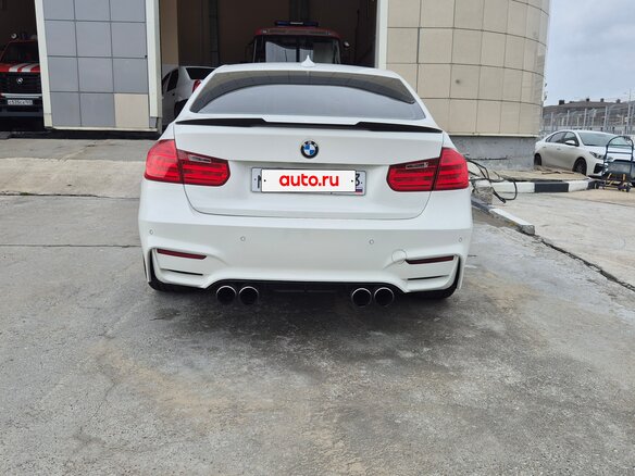 2012 BMW 3 серии 328i VI (F3x), белый, 1500000 рублей - вид 4