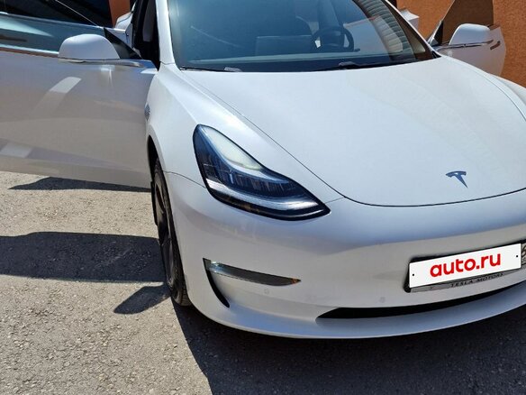 2018 Tesla Model 3 Long Range I, белый, 3250000 рублей - вид 3