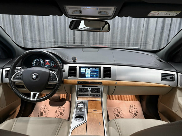 2014 Jaguar XF I Рестайлинг, красный - вид 7