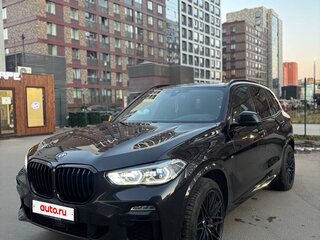2021 BMW X5 40d IV (G05/G18), чёрный, 9500000 рублей, вид 2
