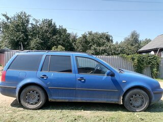 2000 Volkswagen Golf IV, синий, 210000 рублей, вид 2