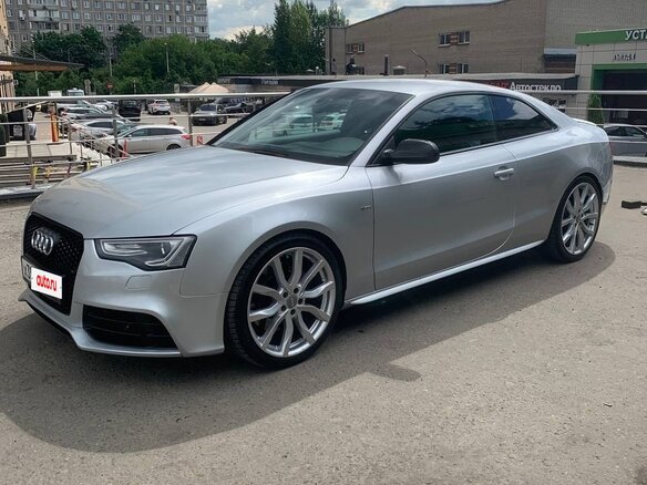 2012 Audi A5 I (8T) Рестайлинг, серебристый, 1699000 рублей