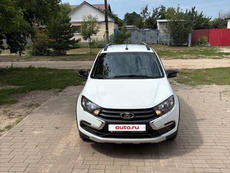 2024 Lada (ВАЗ) Granta Cross Euro-2 I Рестайлинг, белый, 900000 рублей, вид 2