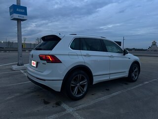 2018 Volkswagen Tiguan II, белый, 3700000 рублей, вид 4