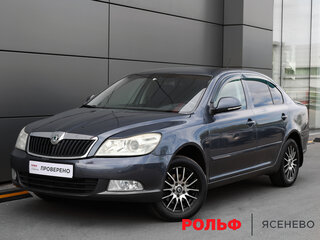 2011 Skoda Octavia II (A5) Рестайлинг, серый, 649000 рублей, вид 1