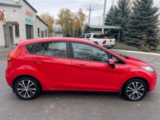 2008 Ford Fiesta Mk6, красный, 570000 рублей, вид 4