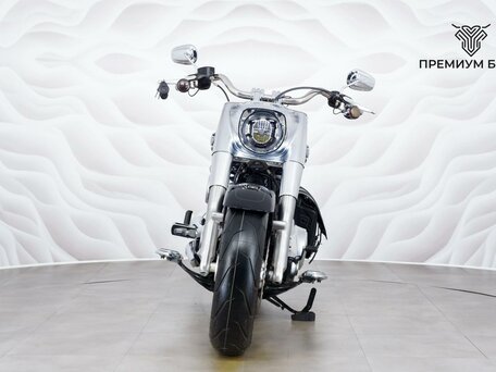 2018 Harley-Davidson Fat Boy, чёрный, 1899000 рублей, вид 4