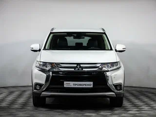 2018 Mitsubishi Outlander III Рестайлинг 2, белый, 2149000 рублей, вид 2